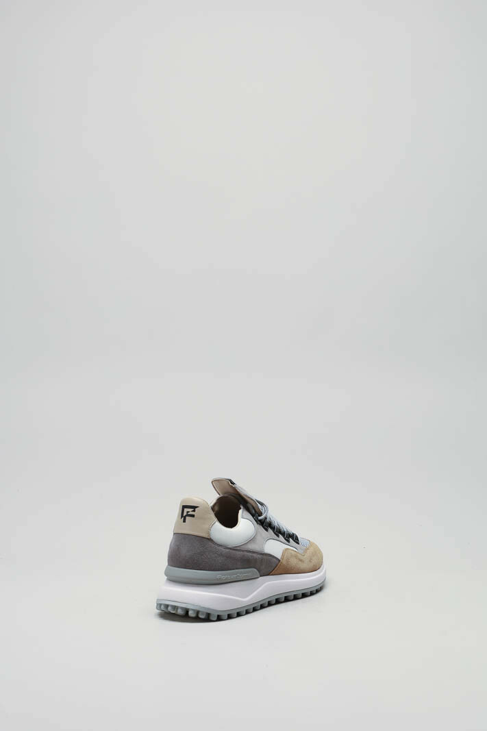 zoom in on Lichtgrijs Sneaker image Lichtgrijs Sneaker image