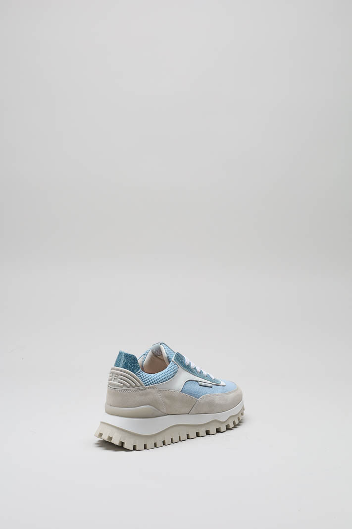 zoom in on Blauw Sneaker image Blauw Sneaker image