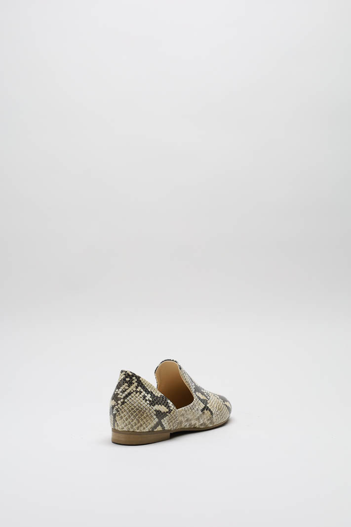 zoom in on Greige Mocassin image Greige Mocassin image