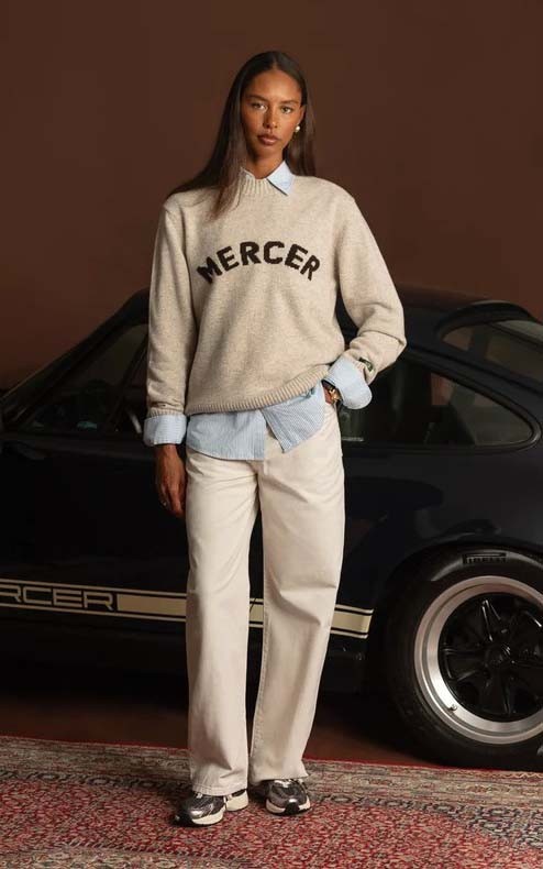 Beige Trui image
