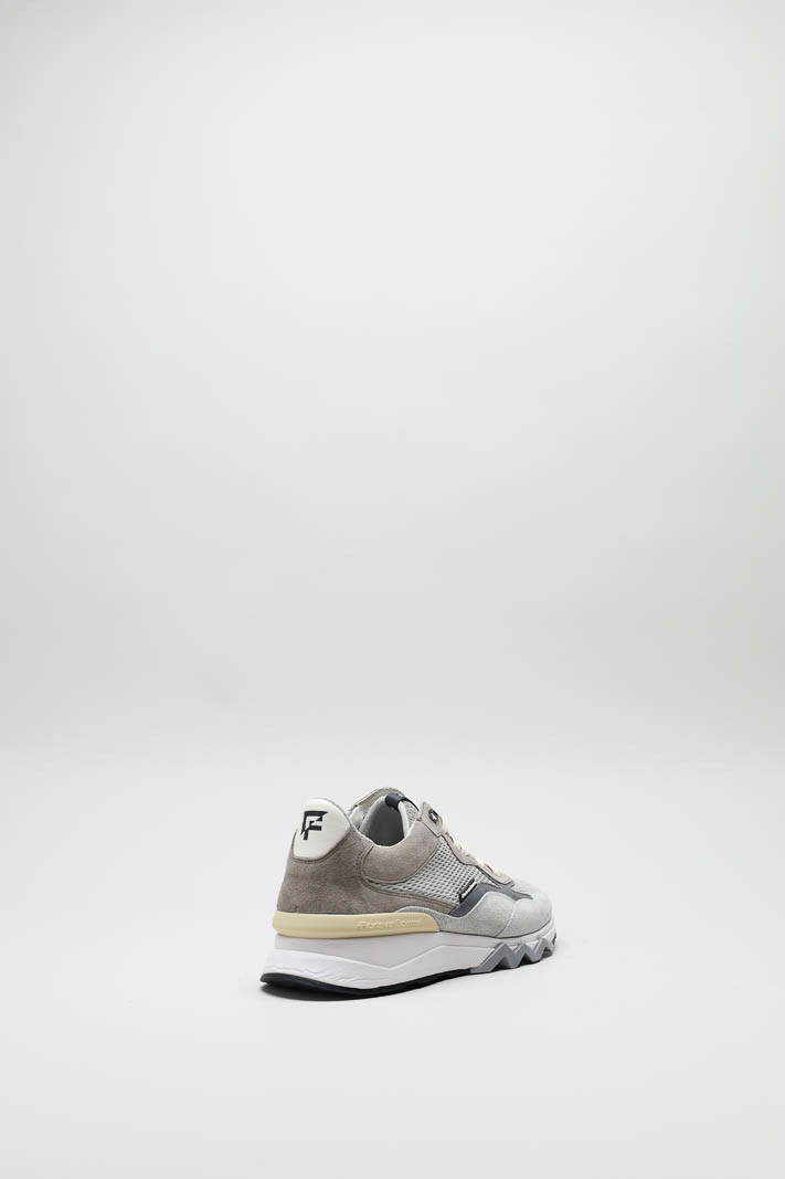 zoom in on Grijs Sneaker image Grijs Sneaker image