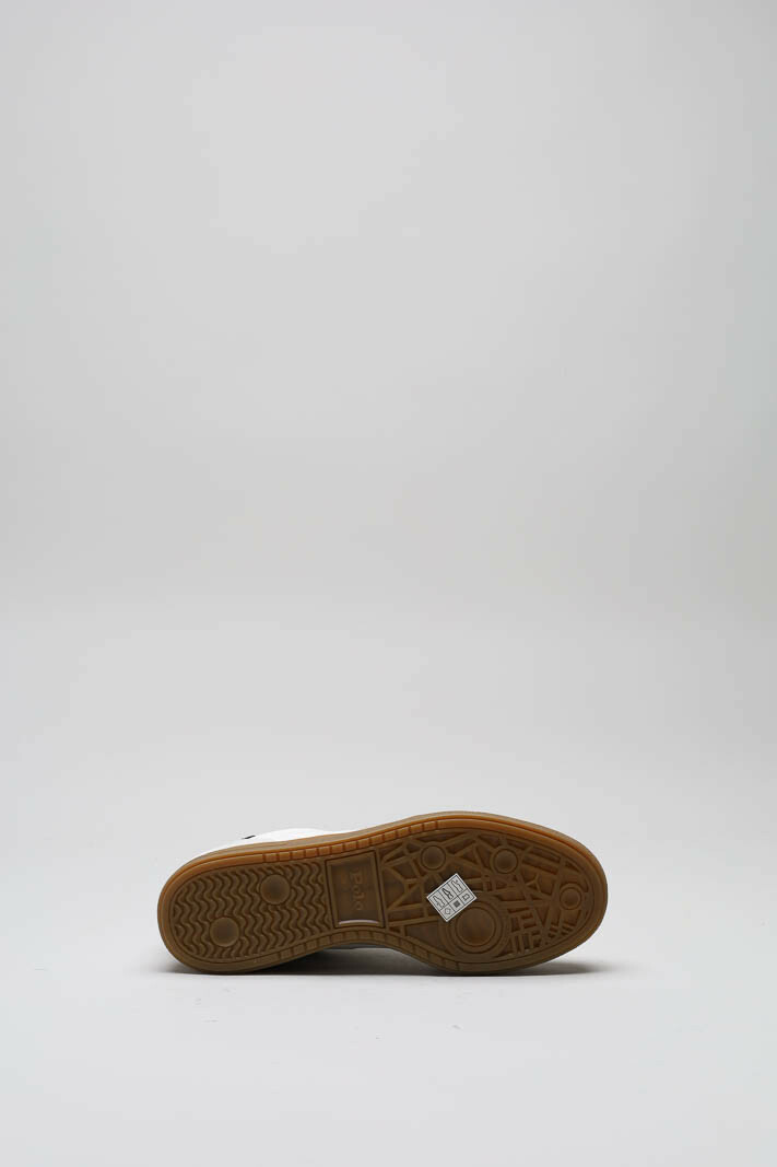 zoom in on Wit Sneaker image Wit Sneaker image