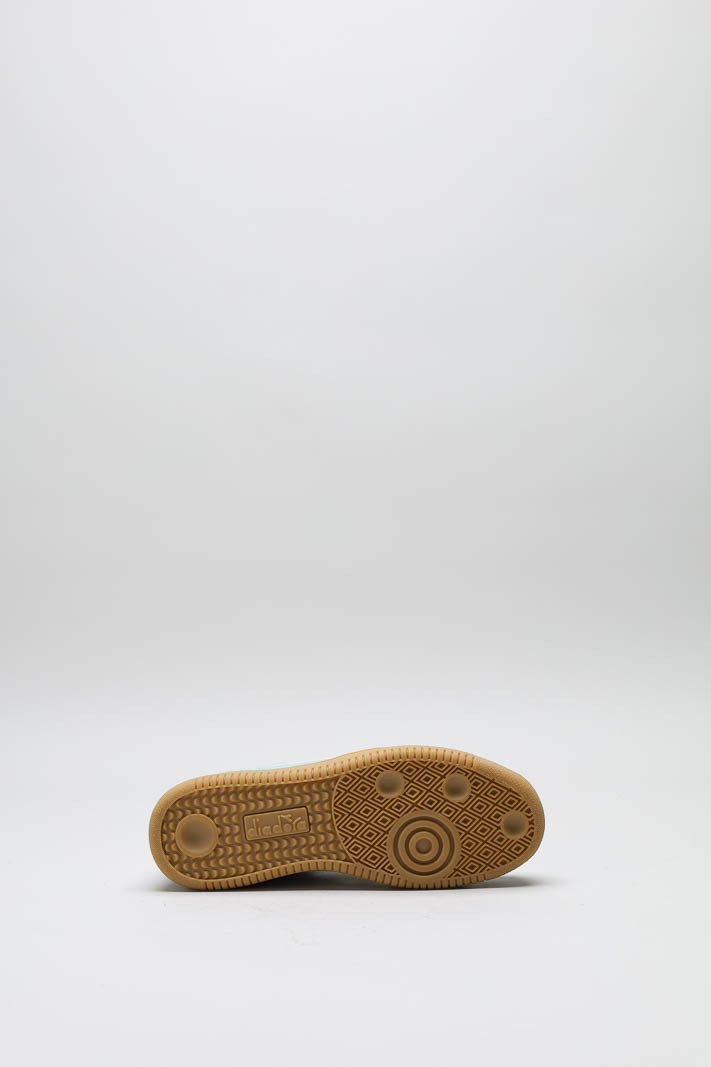 zoom in on Lichtblauw Sneaker image Lichtblauw Sneaker image