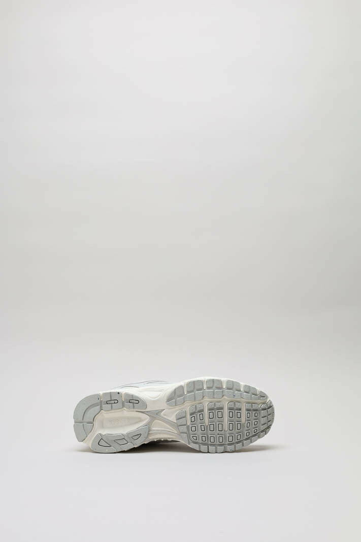 zoom in on Grijs Sneaker image Grijs Sneaker image