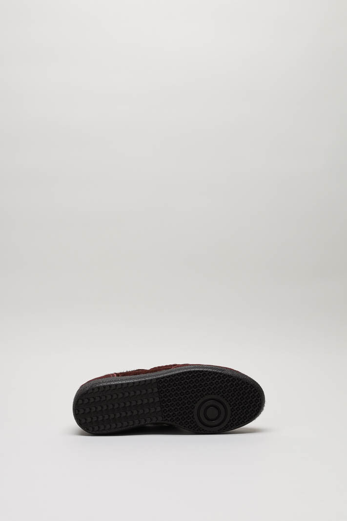 Bordeaux Sneaker image