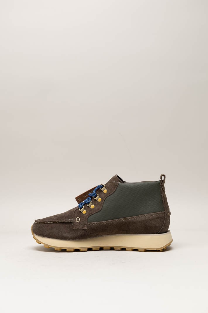 Bruin Sneaker image