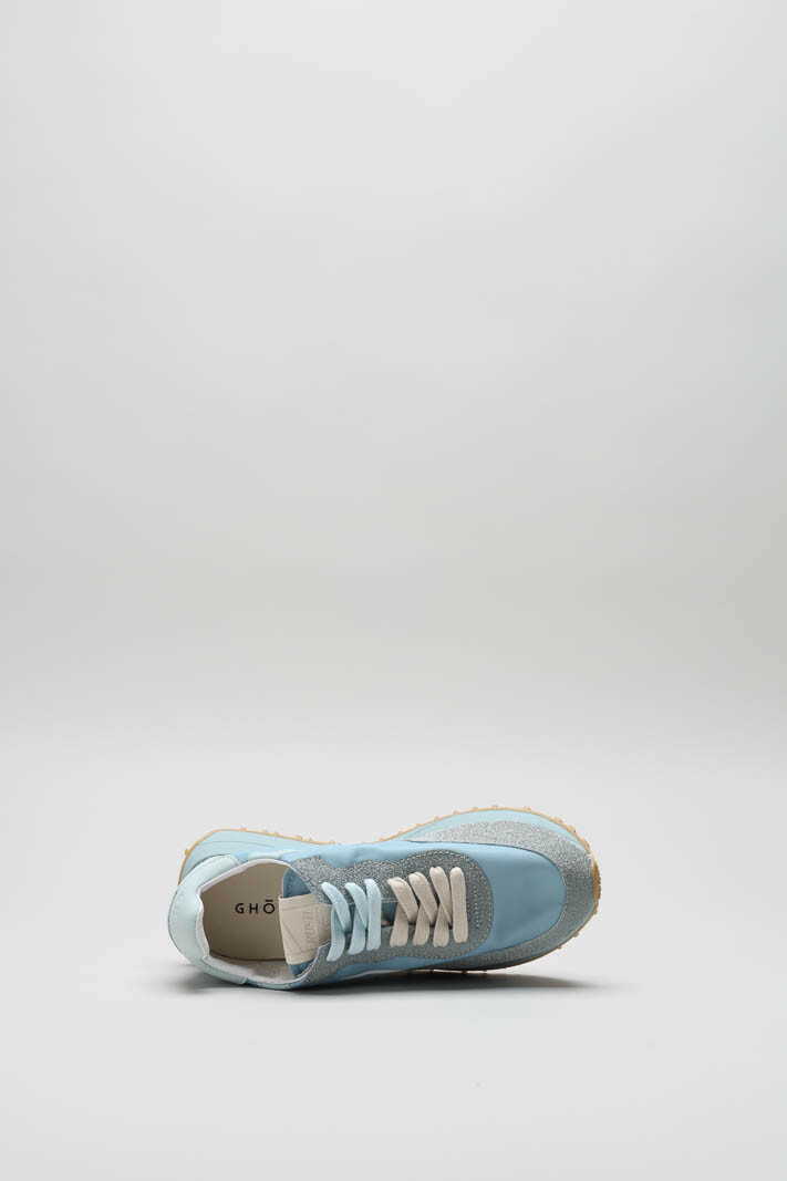 zoom in on Lichtblauw Sneaker image Lichtblauw Sneaker image
