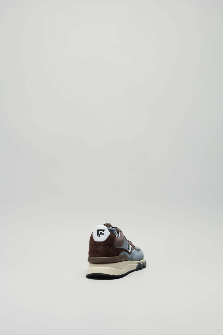zoom in on Lichtblauw Sneaker image Lichtblauw Sneaker image