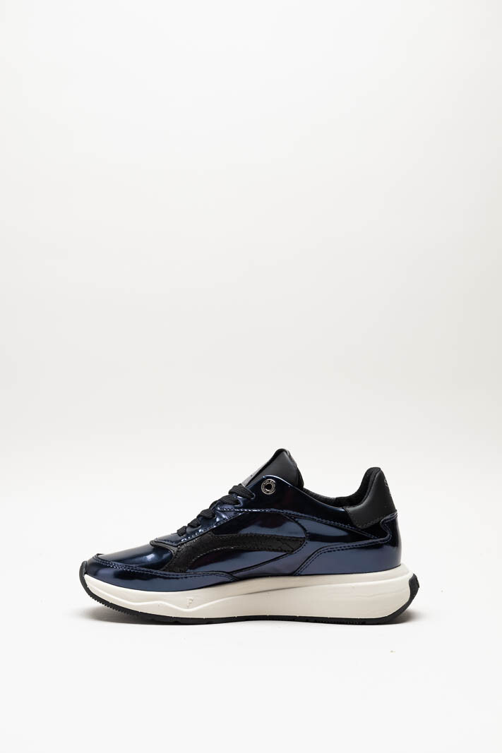zoom in on Donkerblauw Sneaker image Donkerblauw Sneaker image