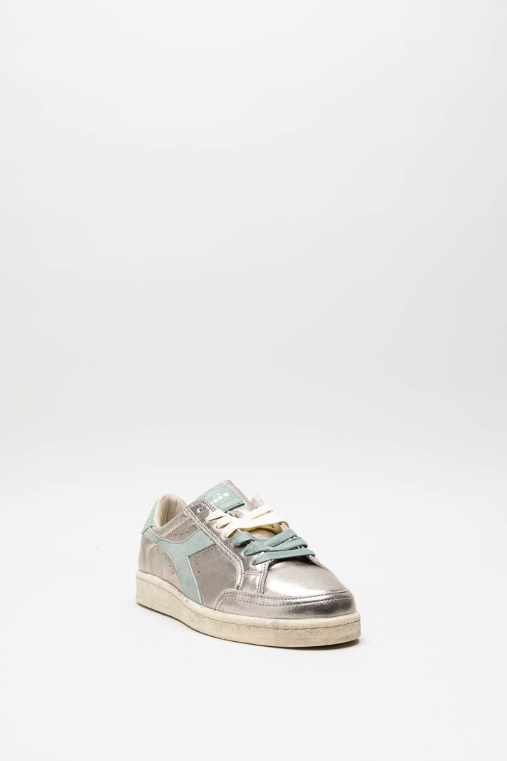 Platina Sneaker