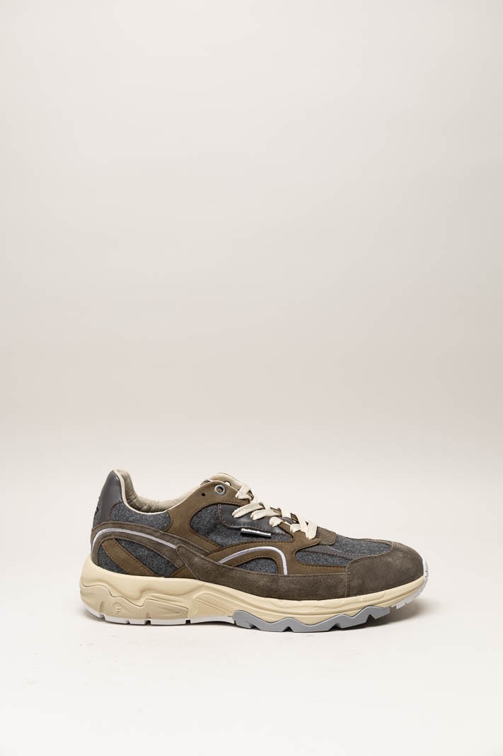 Bruin Sneaker