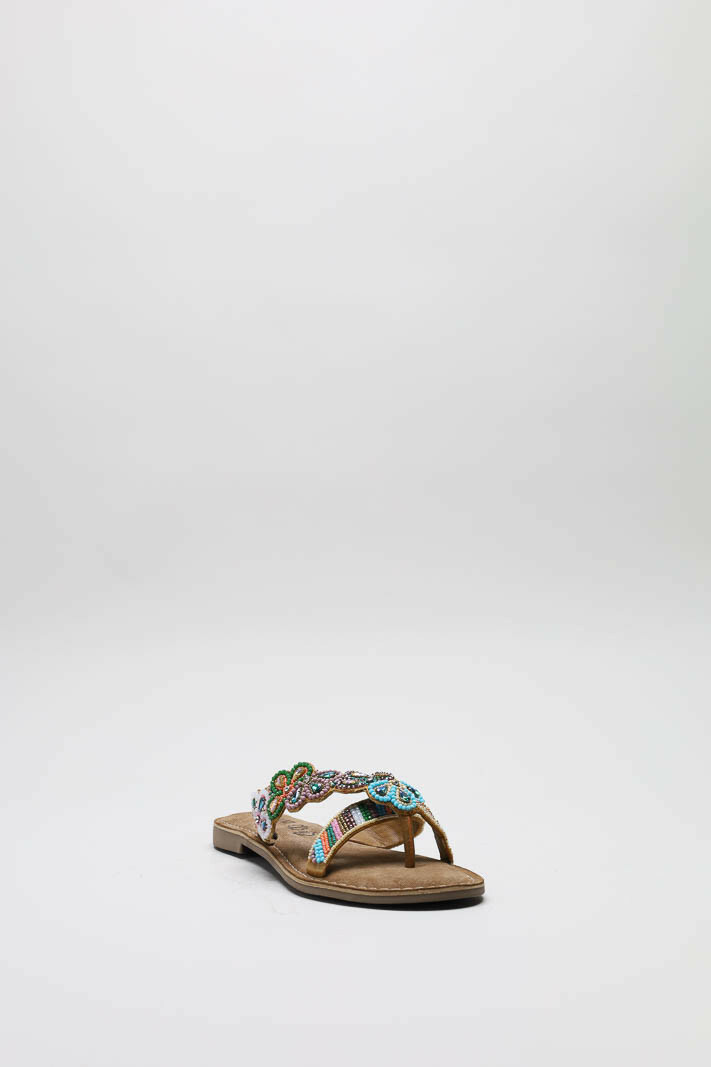 zoom in on Multi Slipper image Multi Slipper image
