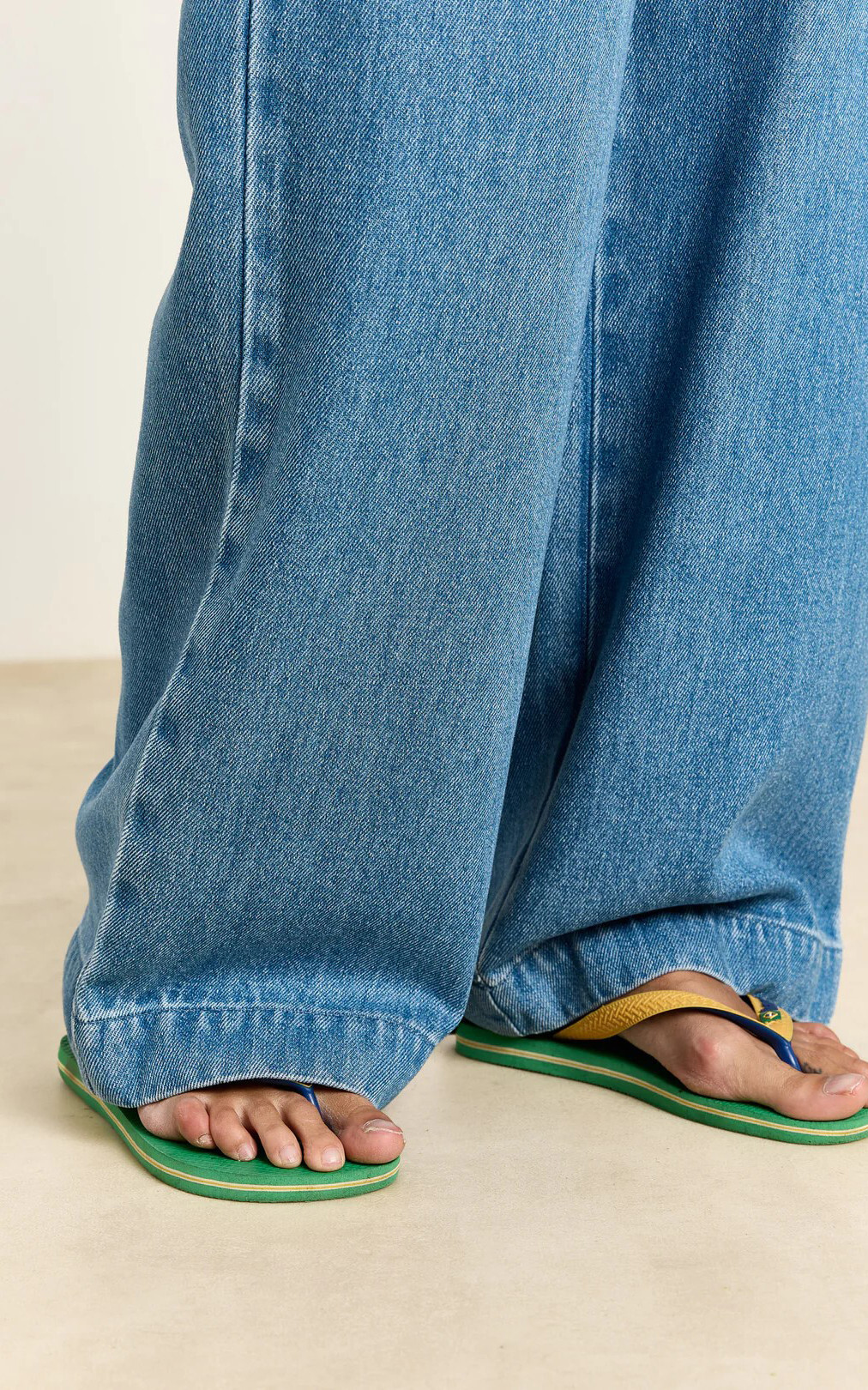 Blauw Jeansbroek image