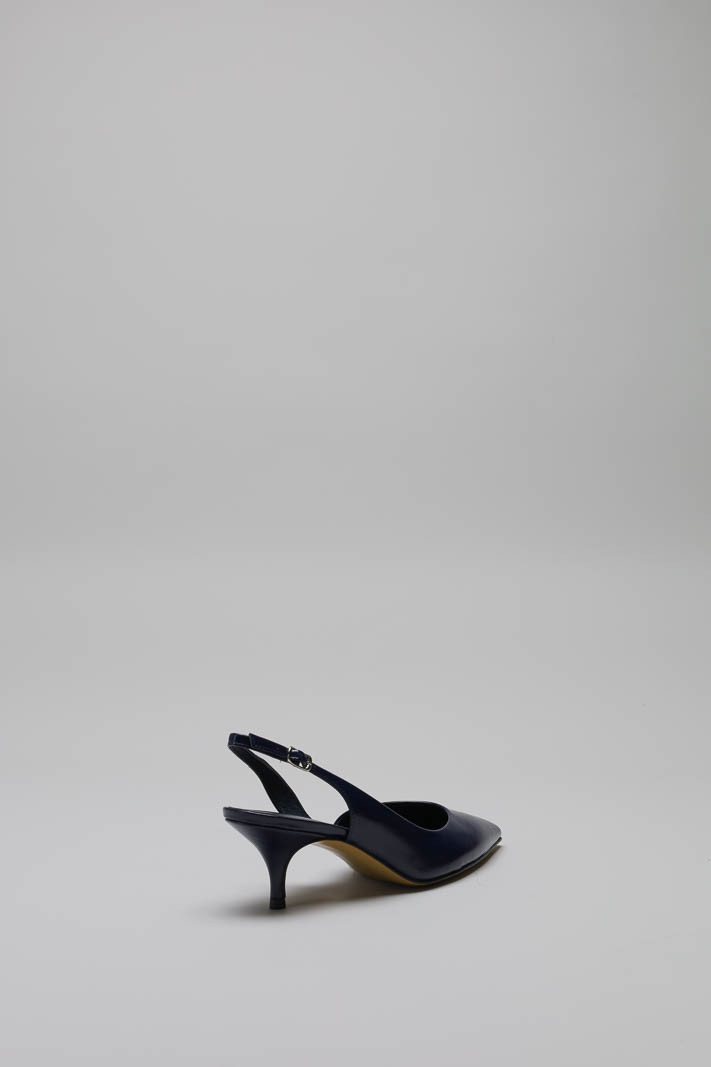 zoom in on Donkerblauw Pump image Donkerblauw Pump image