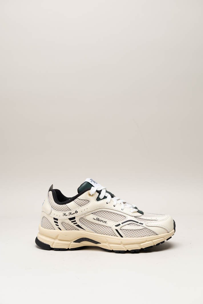 Ecru Sneaker