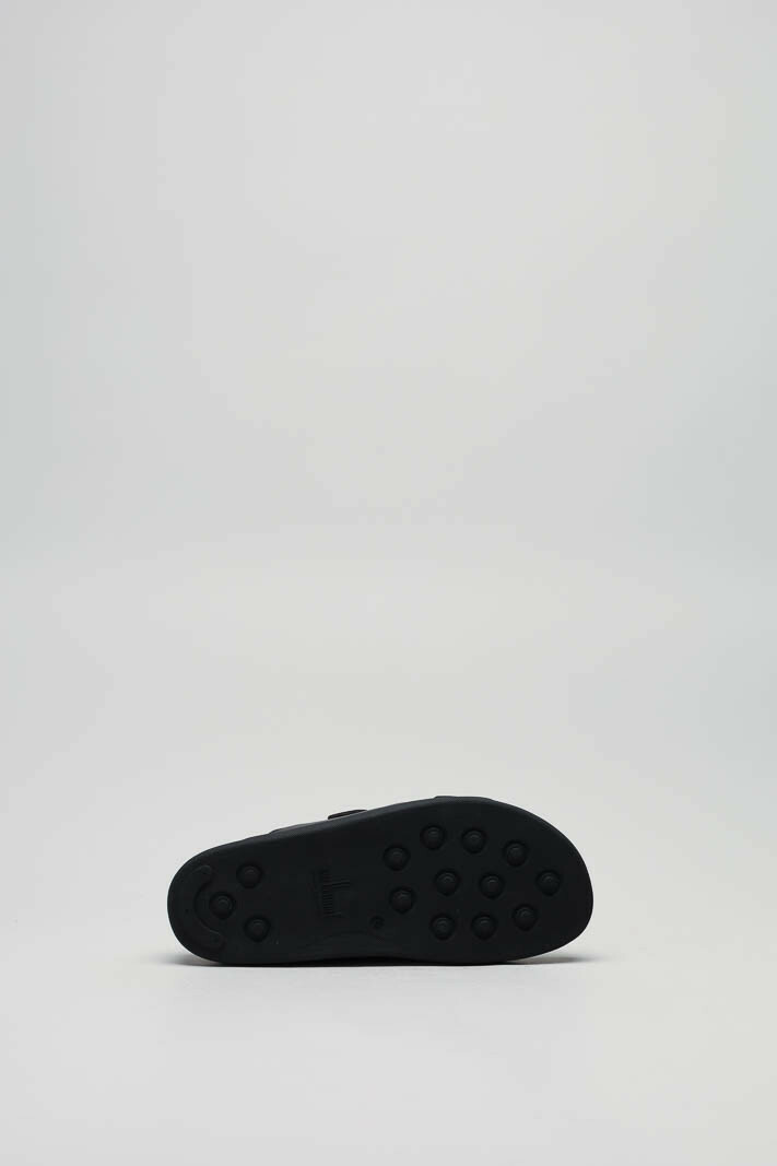 zoom in on Zwart Slipper image Zwart Slipper image