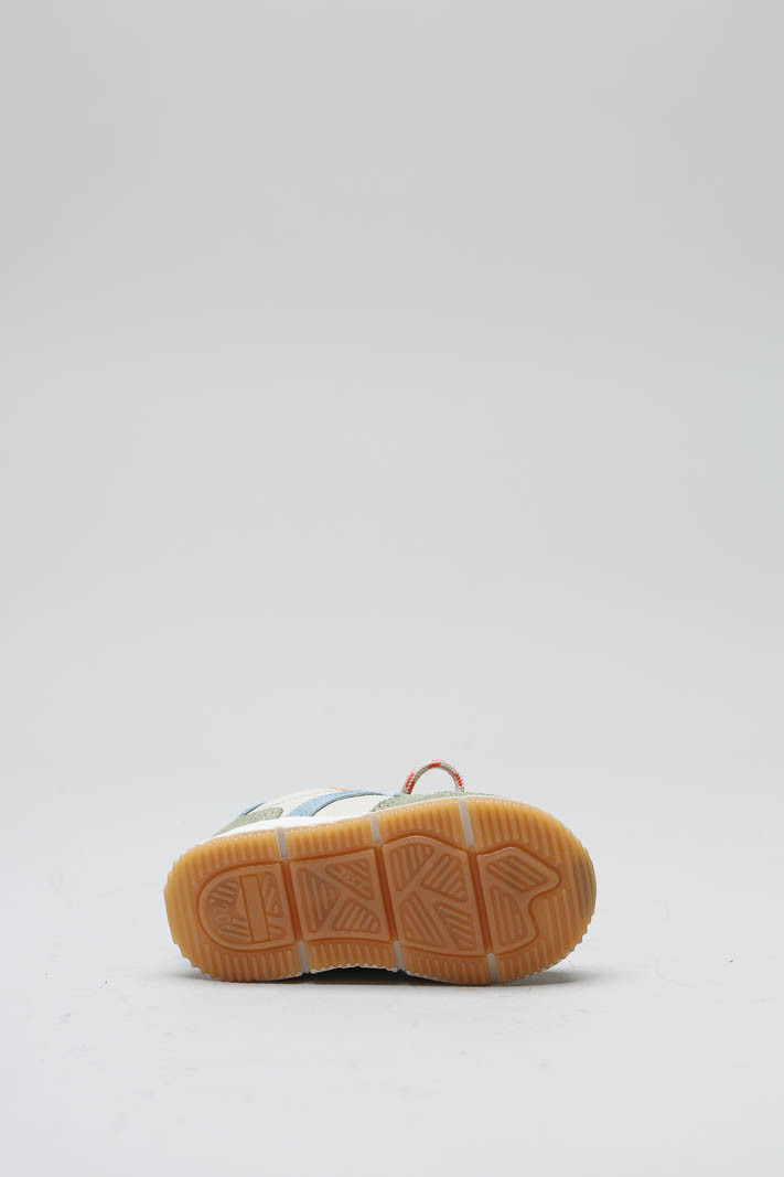 zoom in on Kaki Sneaker image Kaki Sneaker image