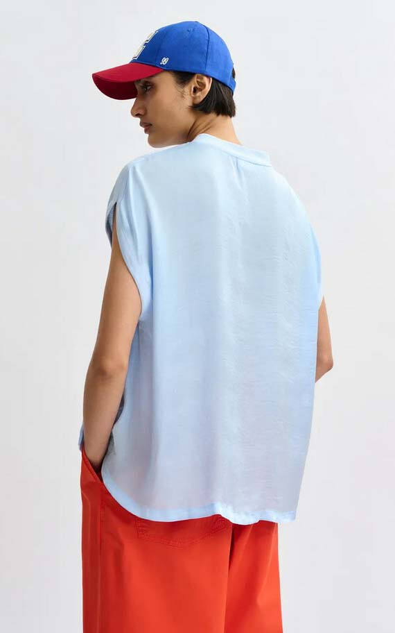 Lichtblauw T-shirt/top image