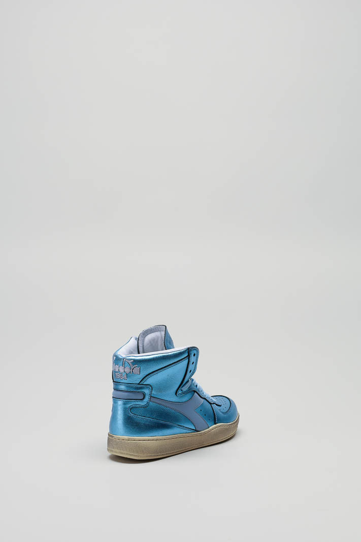 zoom in on Lichtblauw Sneaker image Lichtblauw Sneaker image