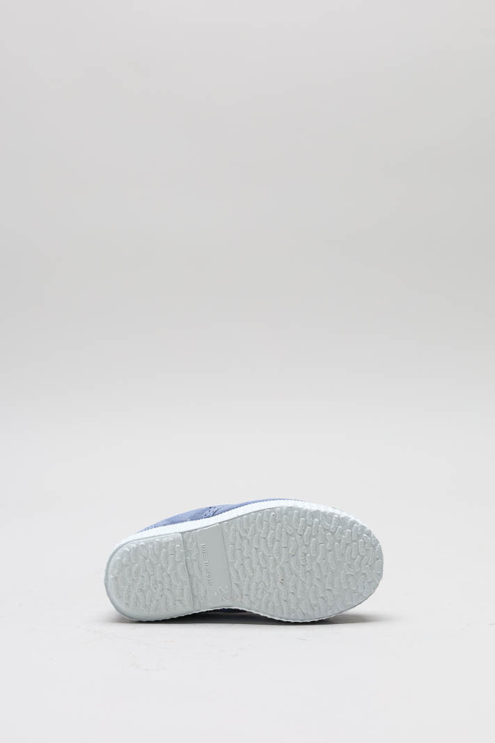 zoom in on Blauw Speelschoen image Blauw Speelschoen image
