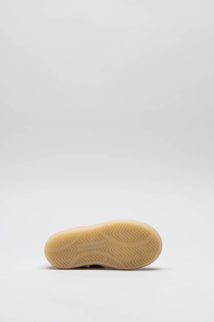 zoom in on Roze Sneaker image Roze Sneaker image