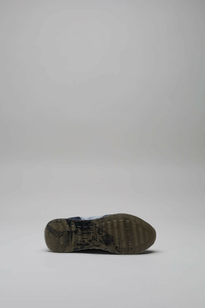 zoom in on Blauw Sneaker image Blauw Sneaker image