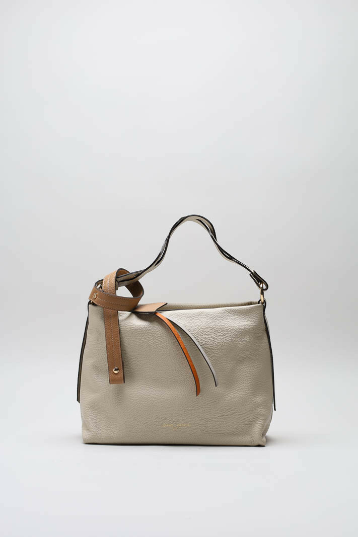 LICHTBEIGE