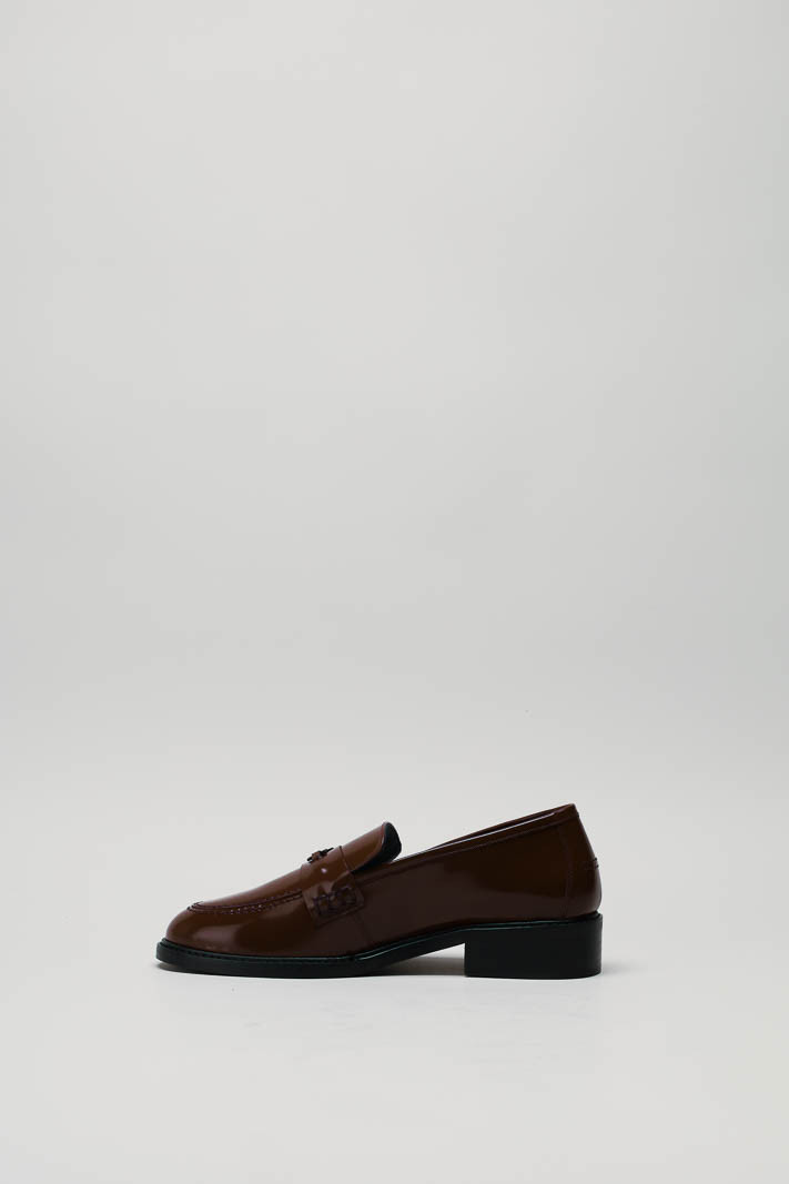 zoom in on Bordeaux Mocassin image Bordeaux Mocassin image