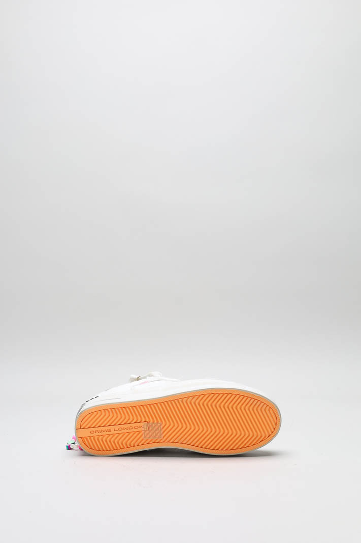 zoom in on Wit Sneaker image Wit Sneaker image