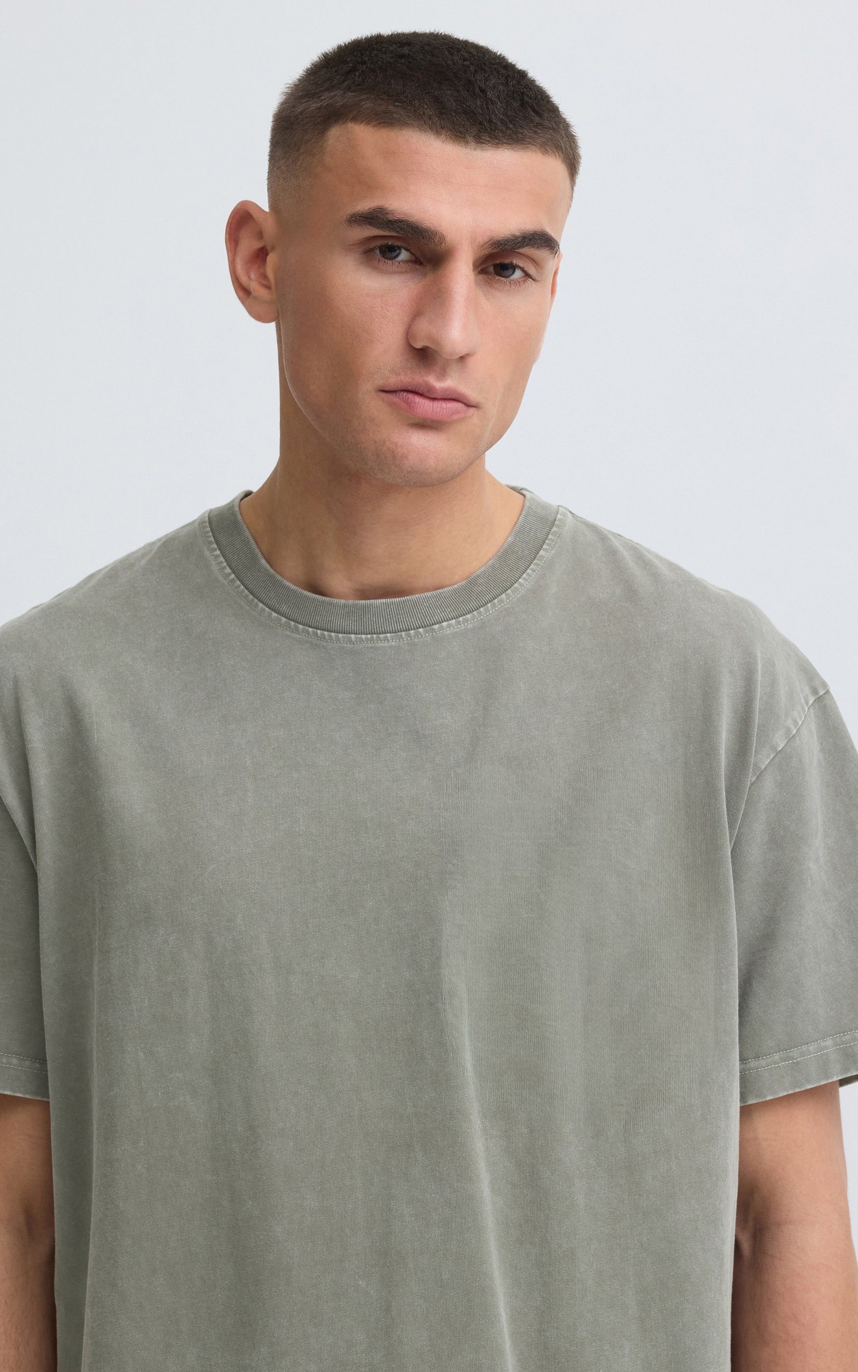 Kaki T-shirt