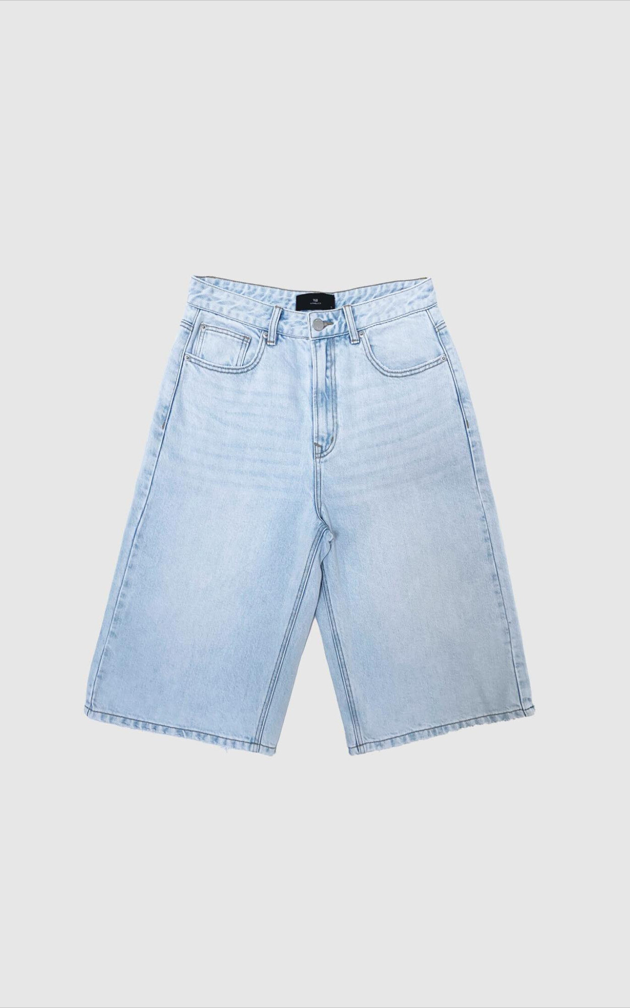 Lichtblauw Bermuda