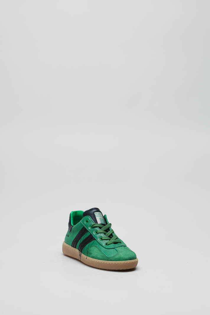 zoom in on Groen Sneaker image Groen Sneaker image