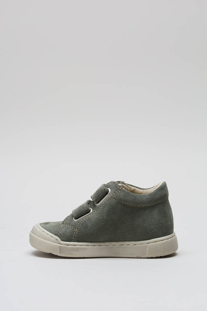zoom in on Kaki Velcro schoen image Kaki Velcro schoen image