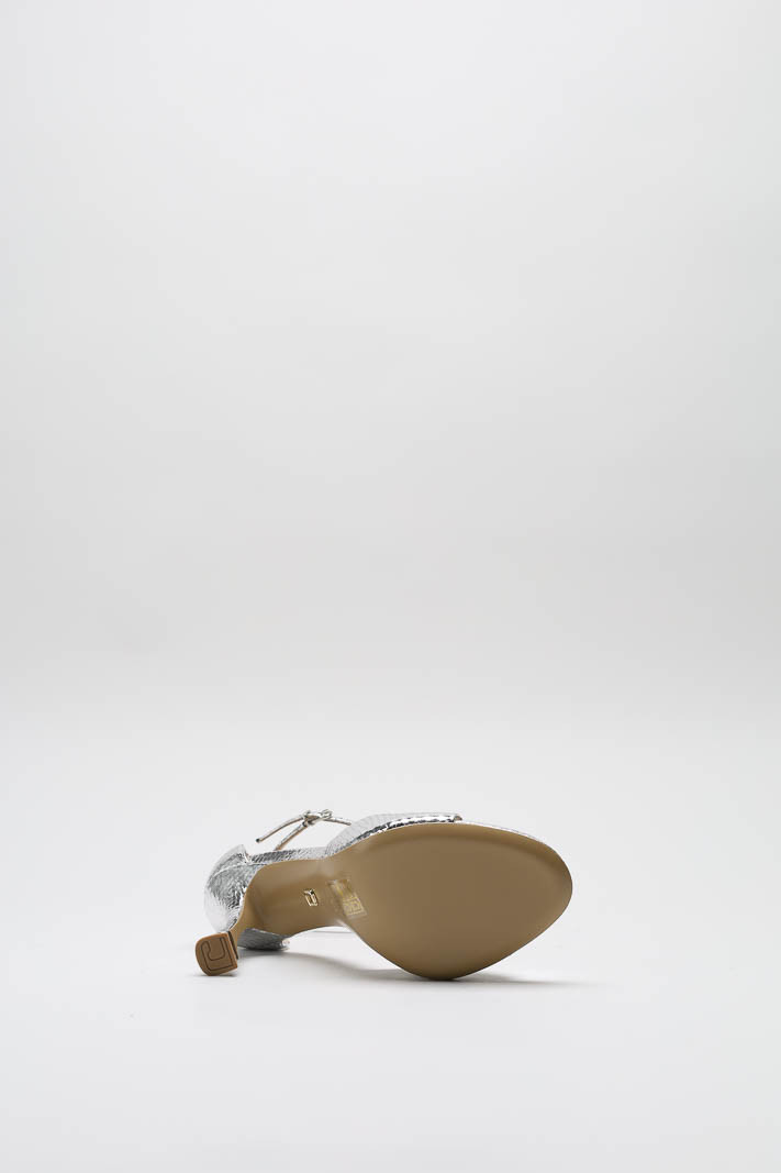 zoom in on Zilver Sandaal hak image Zilver Sandaal hak image
