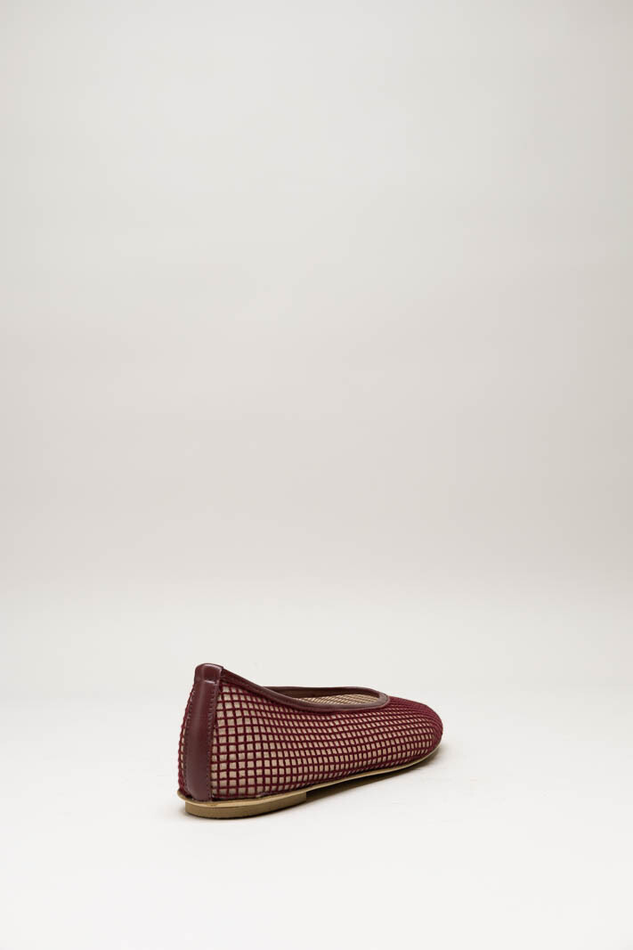 Bordeaux Ballerina image