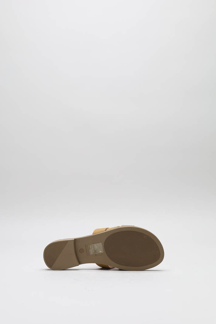 zoom in on Bruin Slipper image Bruin Slipper image