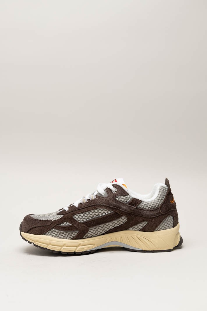 Bruin Sneaker image