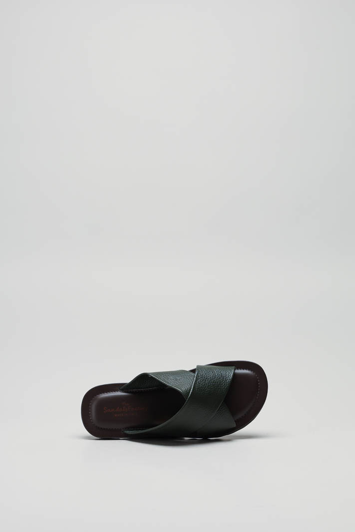 zoom in on Groen Slipper image Groen Slipper image
