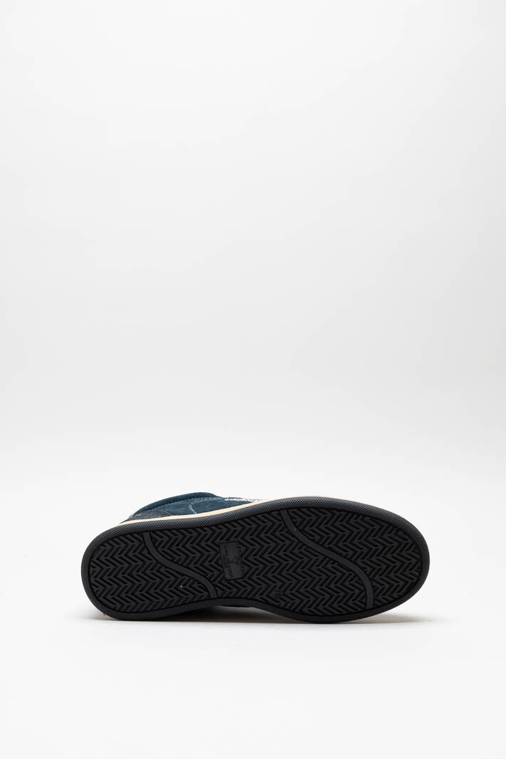 zoom in on Donkerblauw Sneaker image Donkerblauw Sneaker image