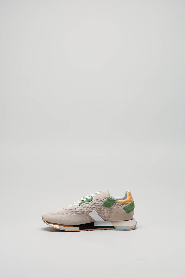 zoom in on Lichtbeige Sneaker image Lichtbeige Sneaker image
