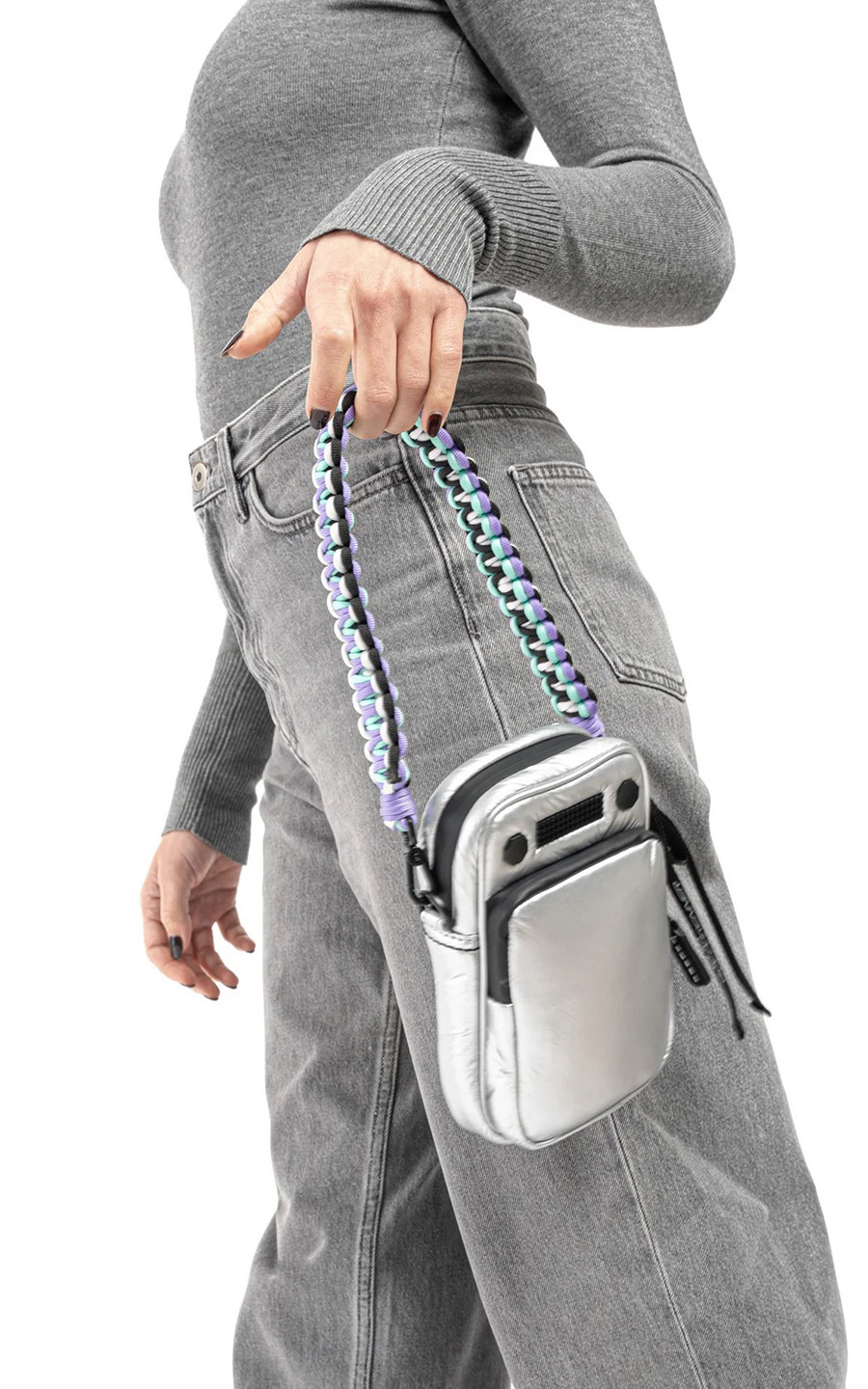 zoom in on Zilver Cross body image Zilver Cross body image