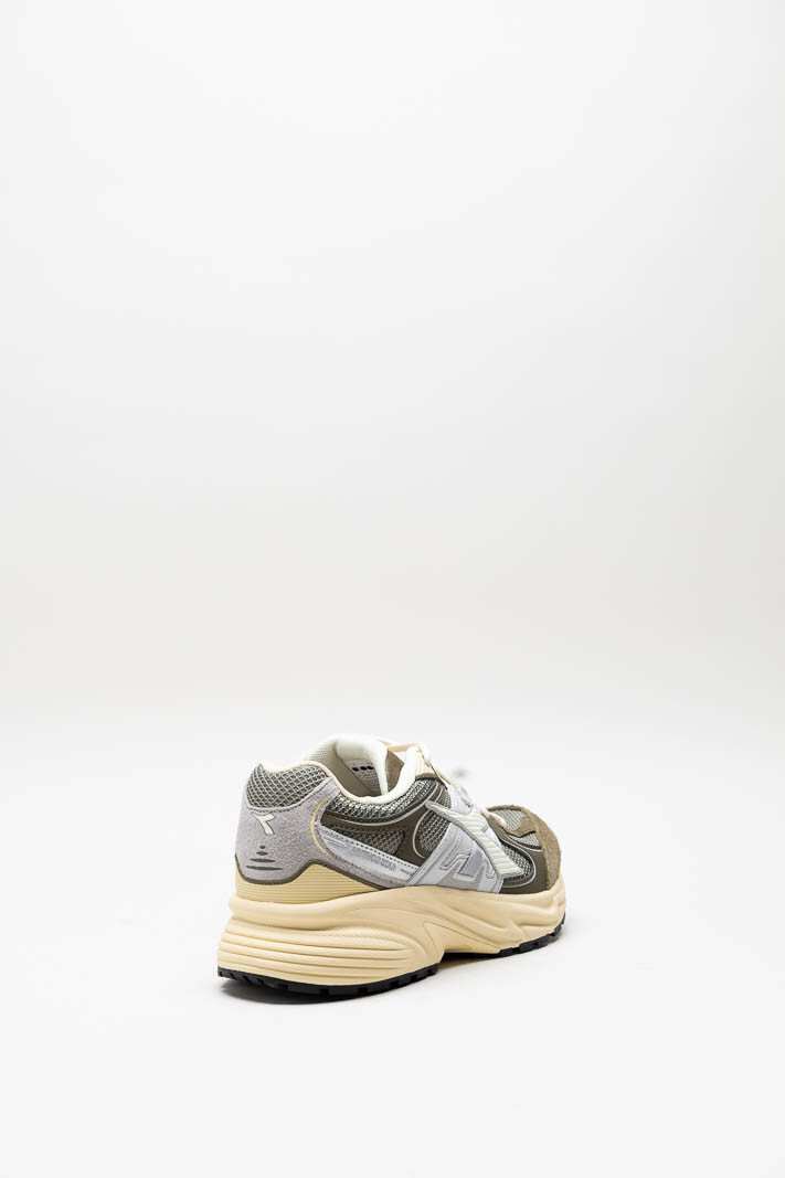 zoom in on Kaki Sneaker image Kaki Sneaker image