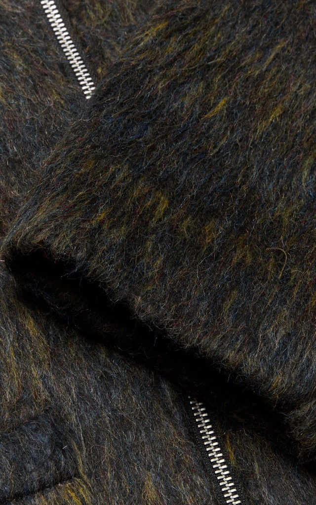 Kaki Jas image