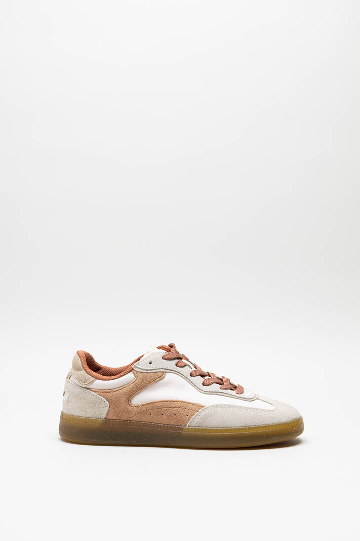 Nude Sneaker