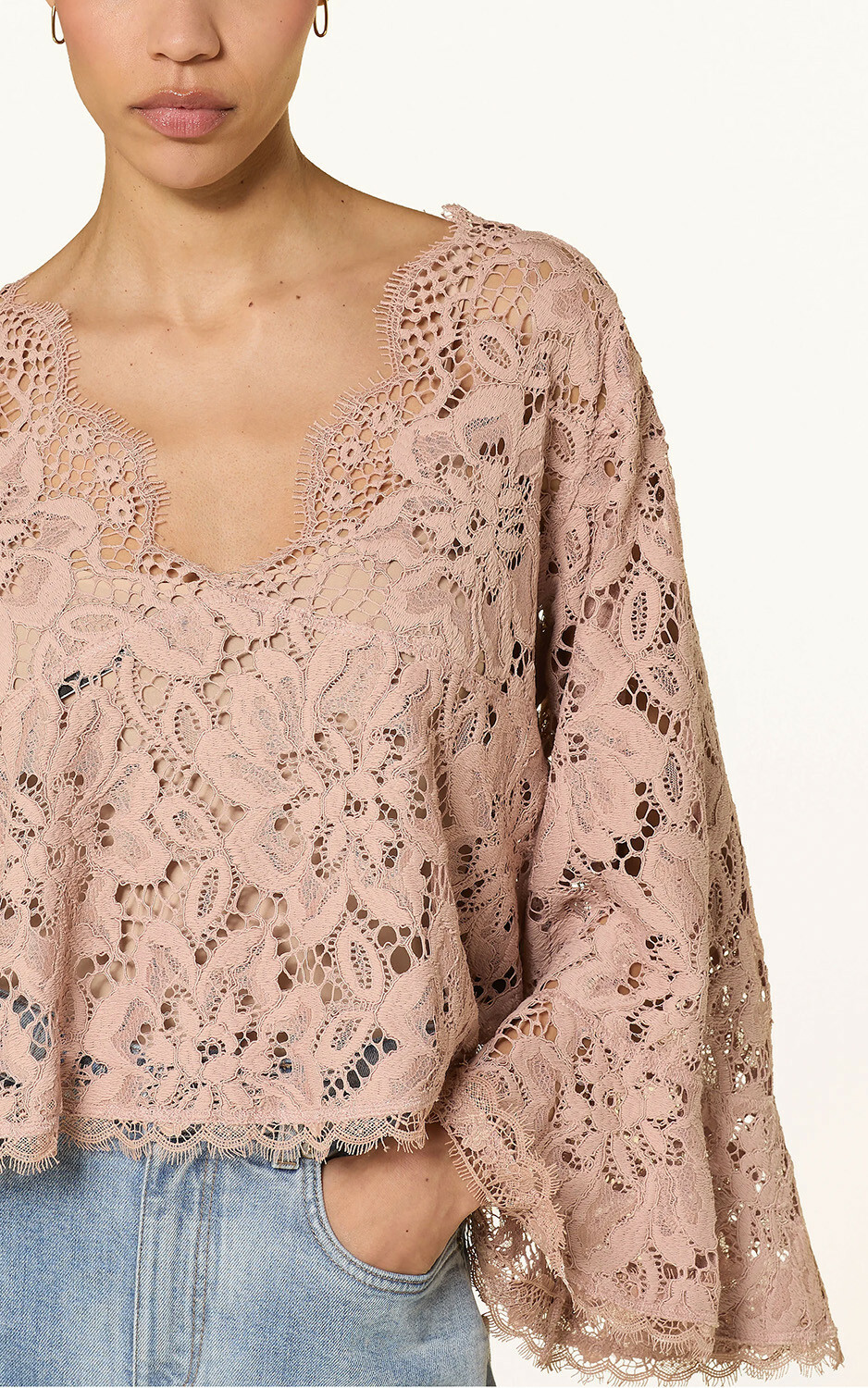 zoom in on Oudroze Blouse image Oudroze Blouse image
