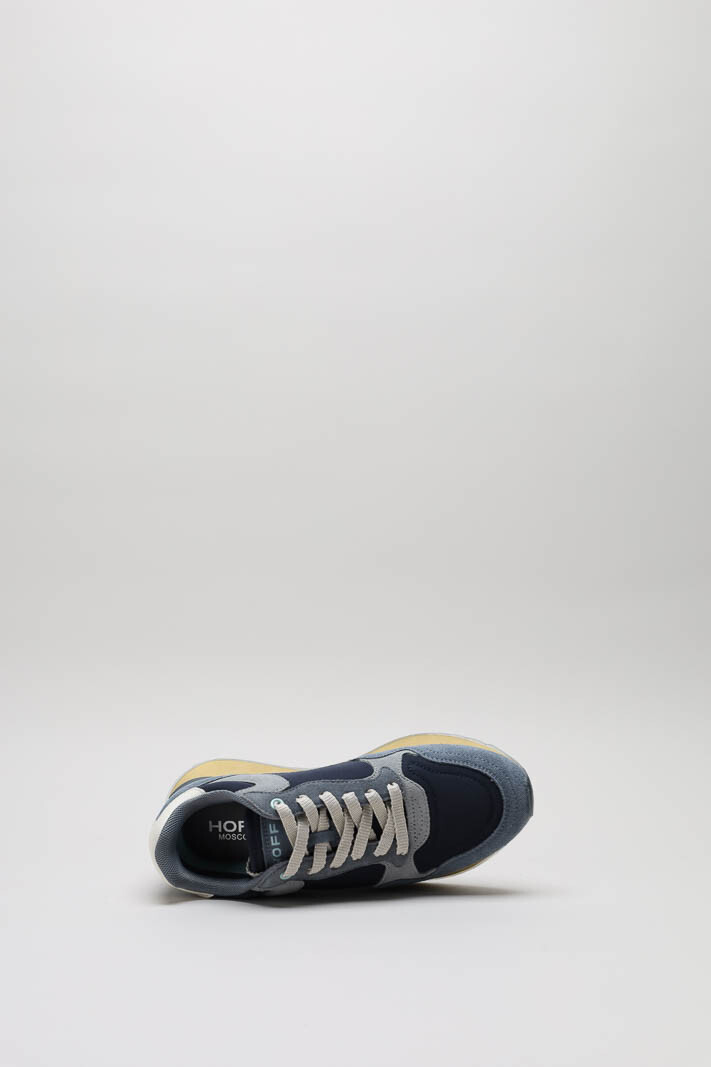 zoom in on Blauw Sneaker image Blauw Sneaker image