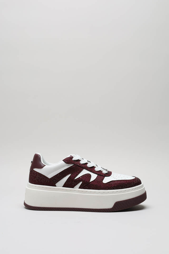 Bordeaux Sneaker