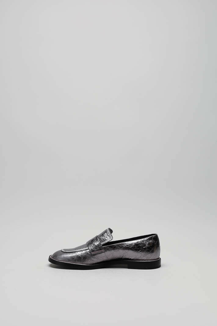 zoom in on Zilver Mocassin image Zilver Mocassin image