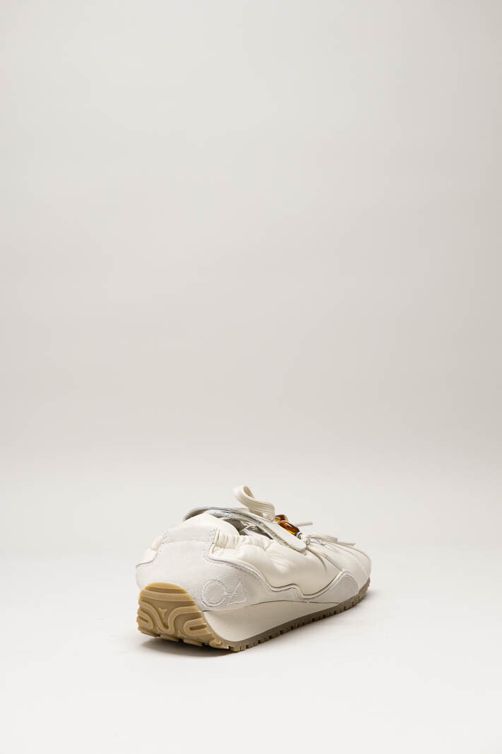 Lichtbeige Sneaker image