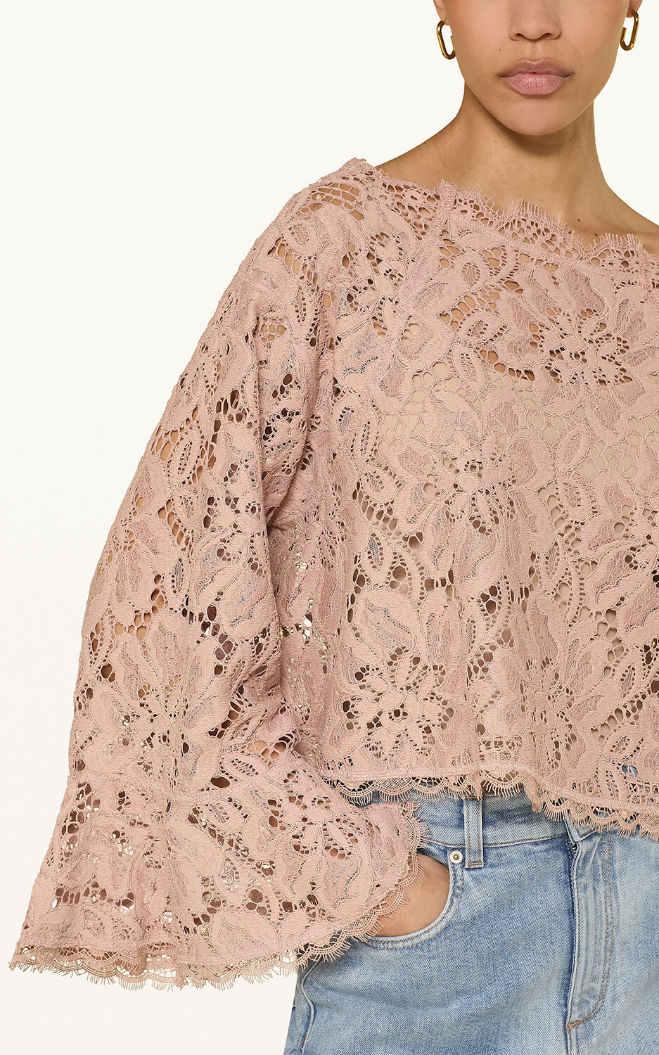 zoom in on Oudroze Blouse image Oudroze Blouse image